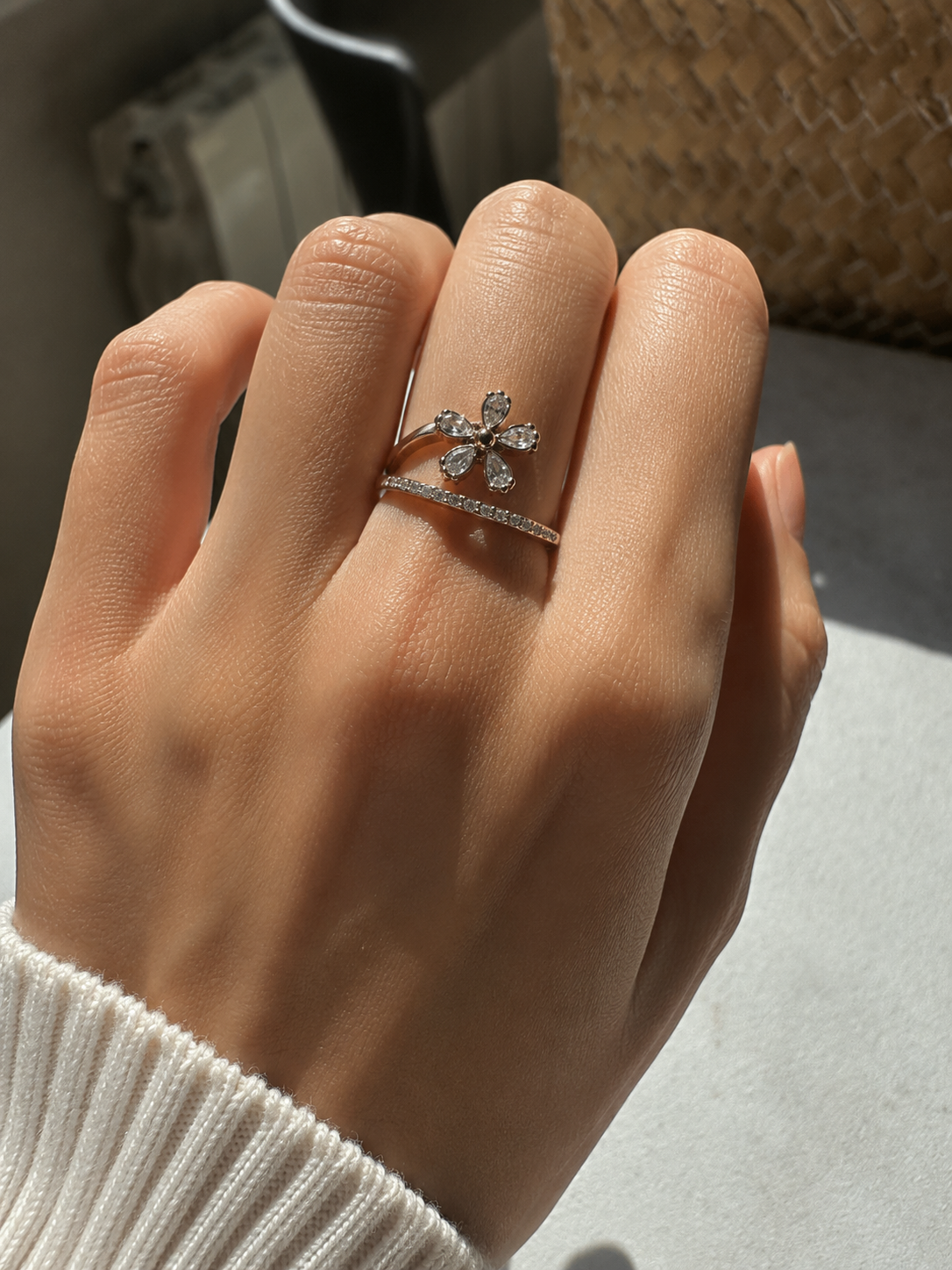 Flora Crystal Ring