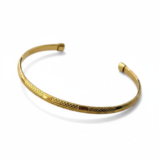Naya Textured Cuff Bracelet